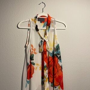 PJK floral top armless